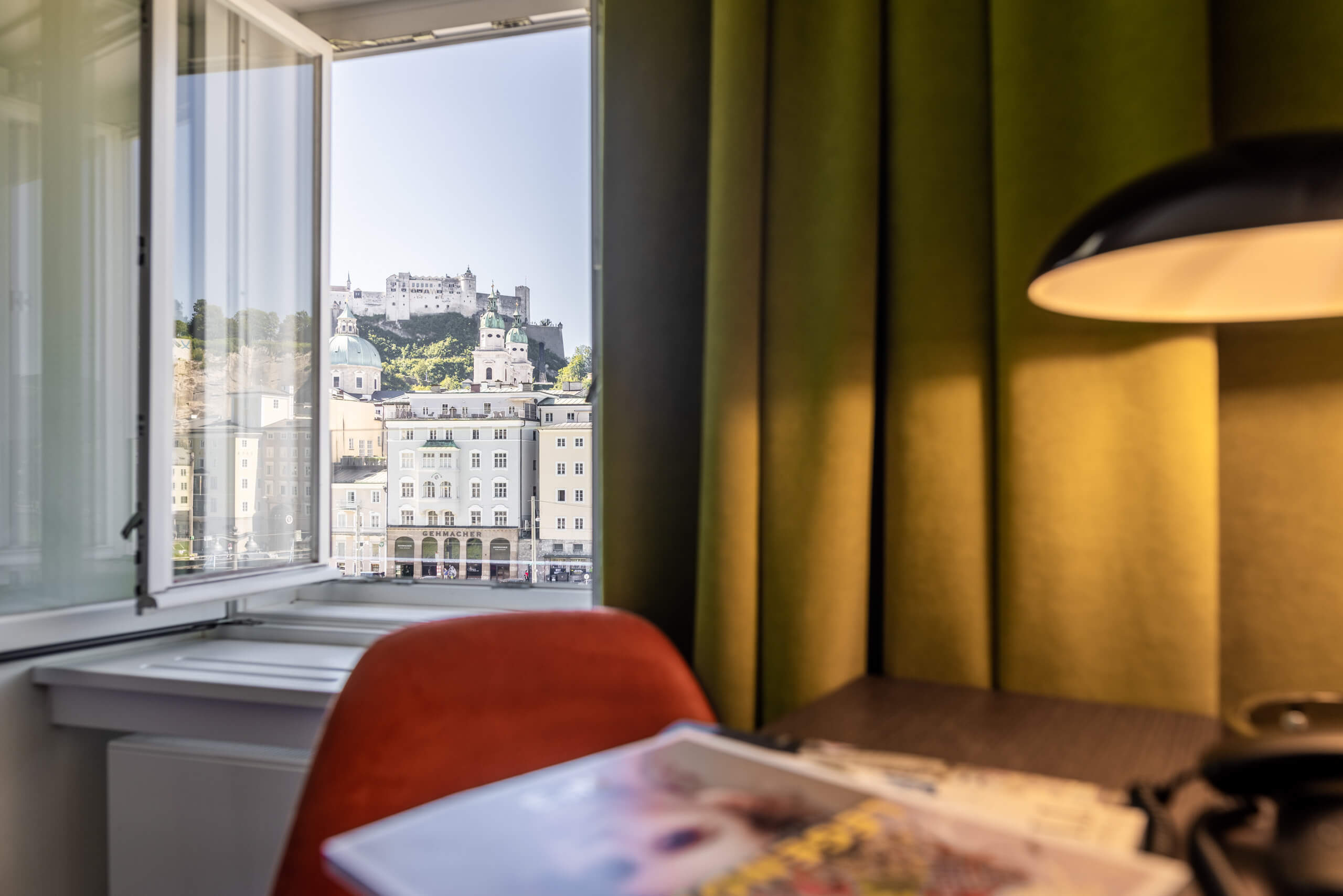 Hotel Stein in Salzburg mit spektakulärem Ausblick über die Stadt.