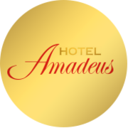Logo des Hotel Amadeus in Salzburg.