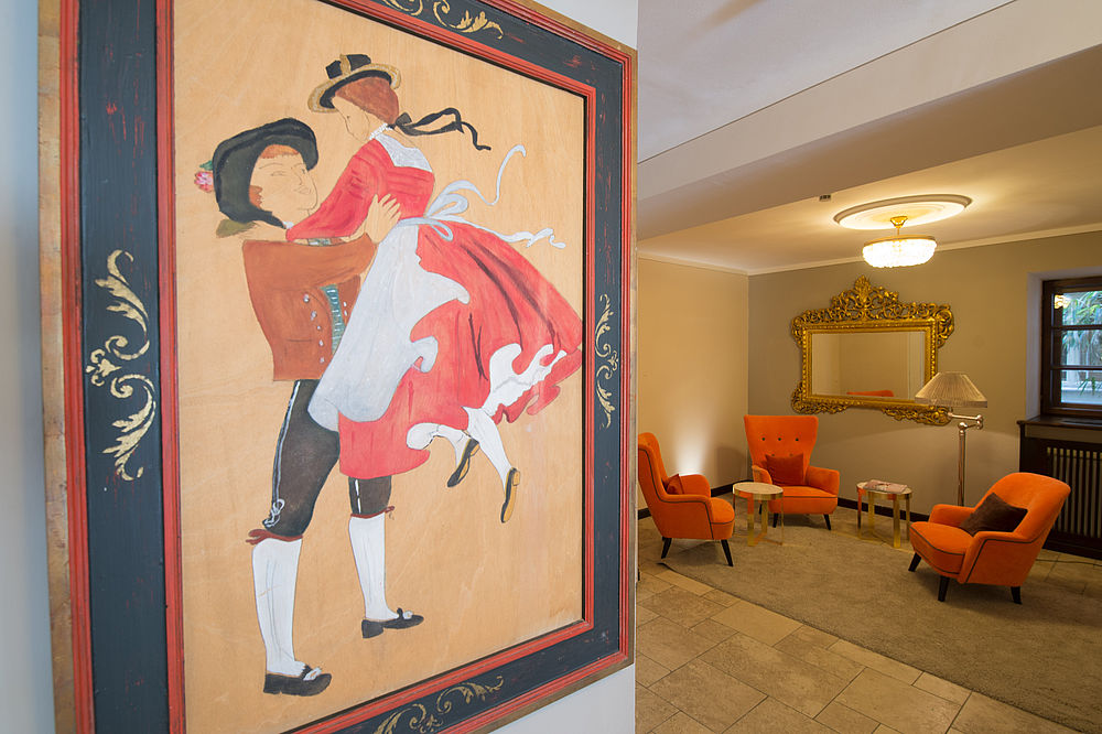 Gemälde und Kunstwerke in der Lobby des Hotel Amadeus